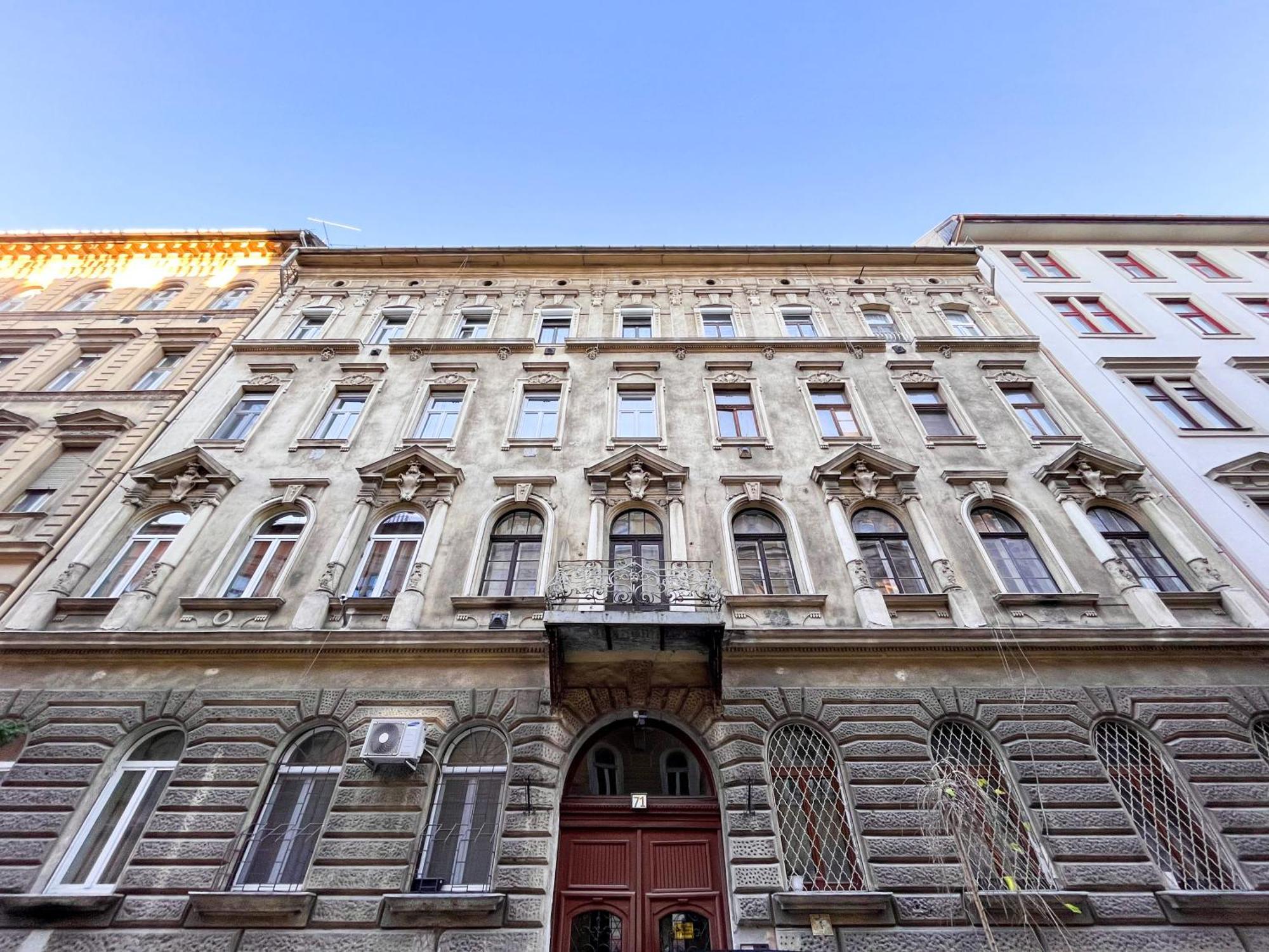 Industrial Westend Budapest Exterior foto